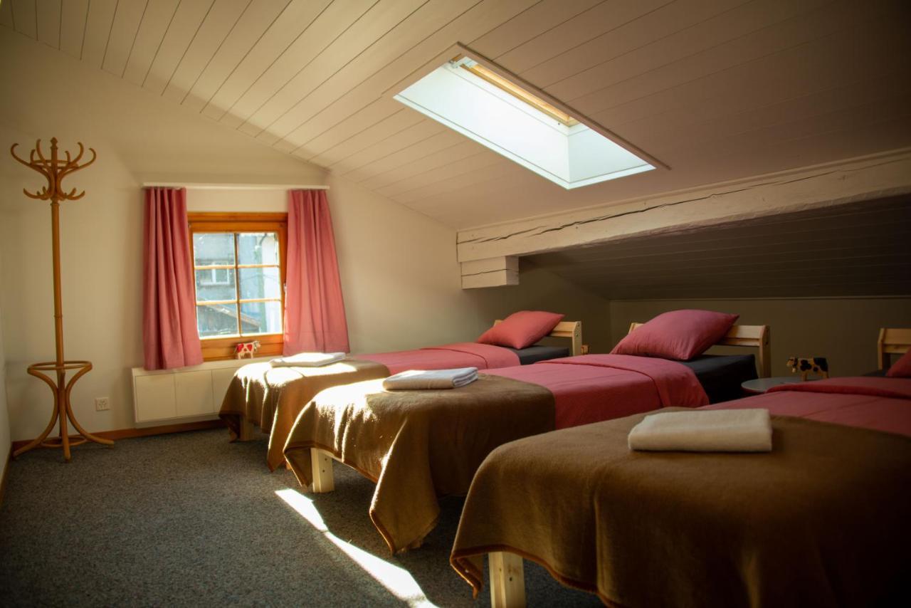 Uncle Eric'S Chalet Matten bei Interlaken Zewnętrze zdjęcie